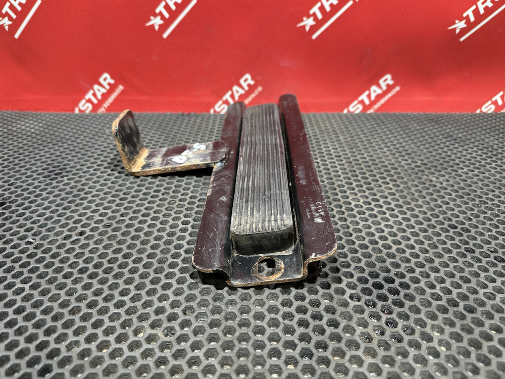 Планка прижимная АКБ 2023г