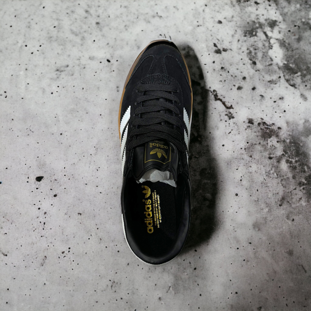 Adidas Hamburg • Black