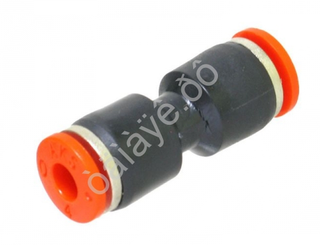 Фитинг пластик прямой d=04*4мм красный PU 630504ес