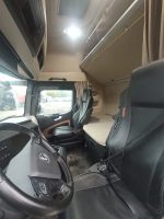 Shacman (Shaanxi) SX* 4x2 Седельный тягач SX4188YY381 (Дизельный, 12,5 л, 480 л.с., АТ)