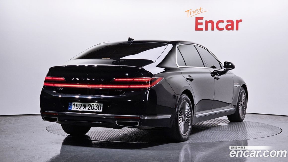Genesis G90 3.8 AWD (05.2021)