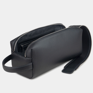 Несессер Voyageur из кожи теленка, черного цвета