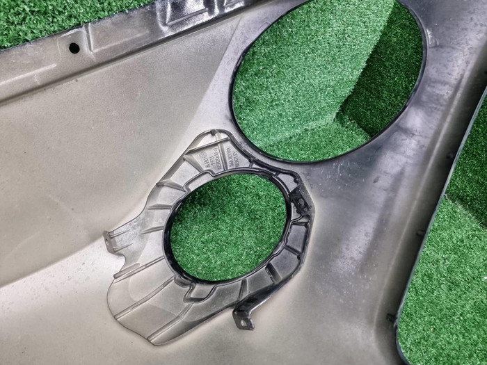 Крыло переднее левое Bentley Bentayga (2015-2020)