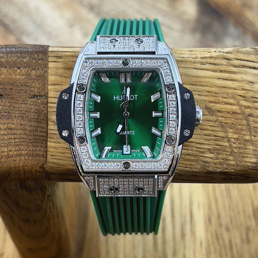 Часы Hublot