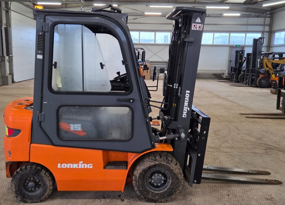 Lonking FD* Вилочный погрузчик FD15T (Дизельный, 2,7 л, 41 л.с., МТ)