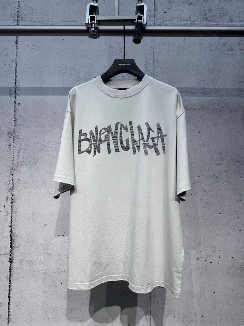 Футболка Balenciaga