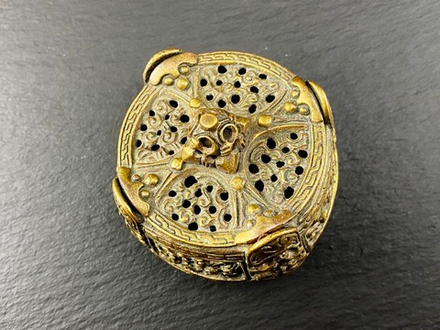 Фибула. Готланд 9-10 в. (коробчатая)