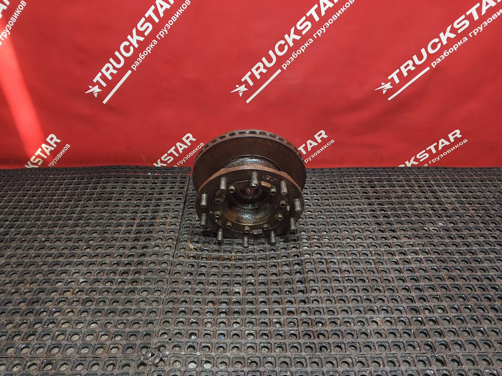 Ступица передняя 2018 г.