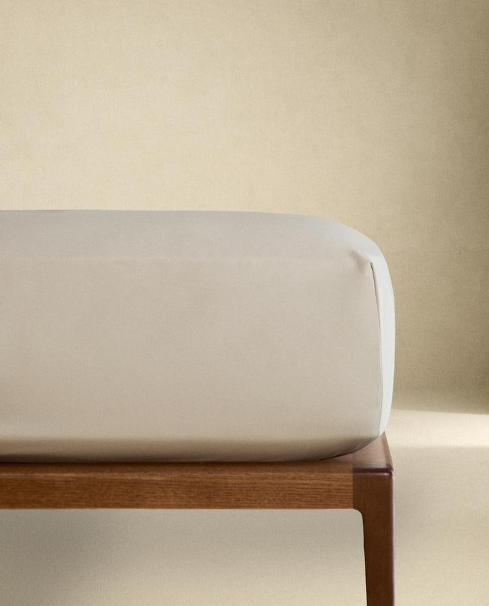 ZARA HOME (1000 НИТЕЙ) ПРОСТЫНЯ ИЗ ПЕРКАЛЯ | ВЫСОТА 40 СМ, СЕРЫЙ