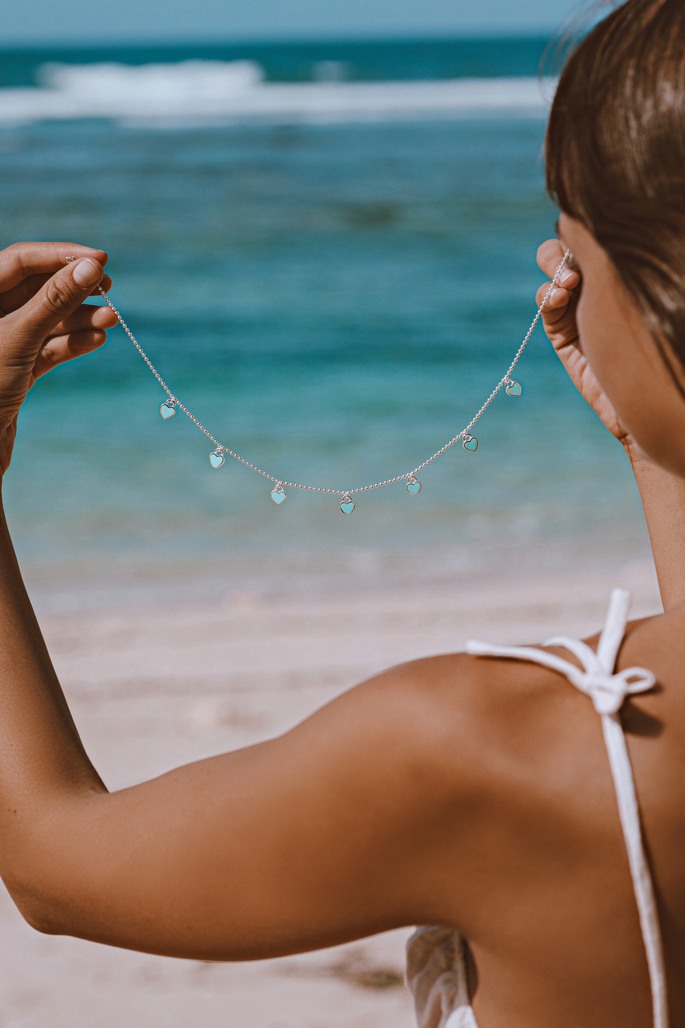 Колье "Хати" с ювелирной эмалью лазурного цвета