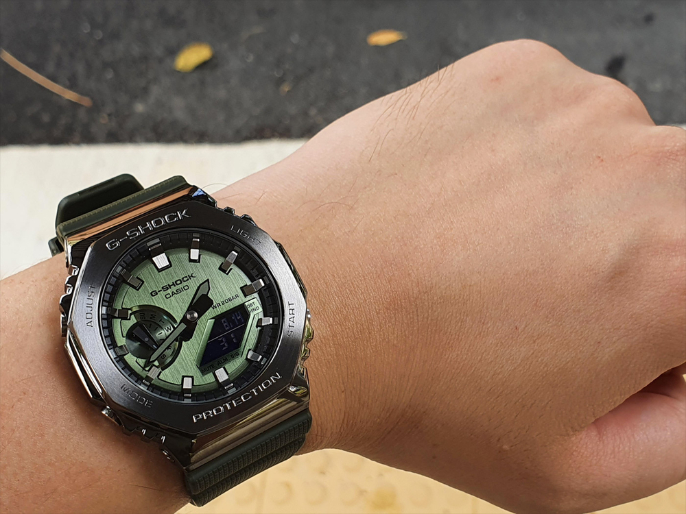 Часы Casio GM-2100B-3A