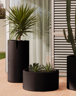 Aiguablava Кашпо из черного цемента Ø 42 см