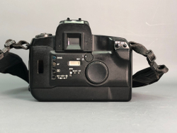 Canon EOS 5