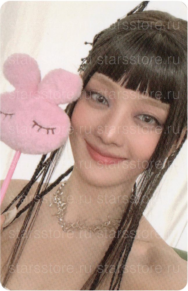 Фотокарта Minnie i-dle - [We are] (Apple Music)