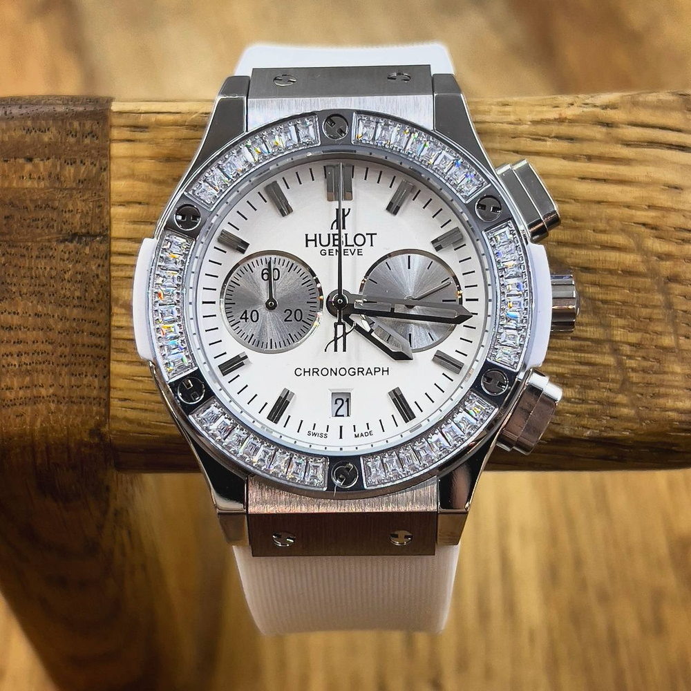 Часы Hublot