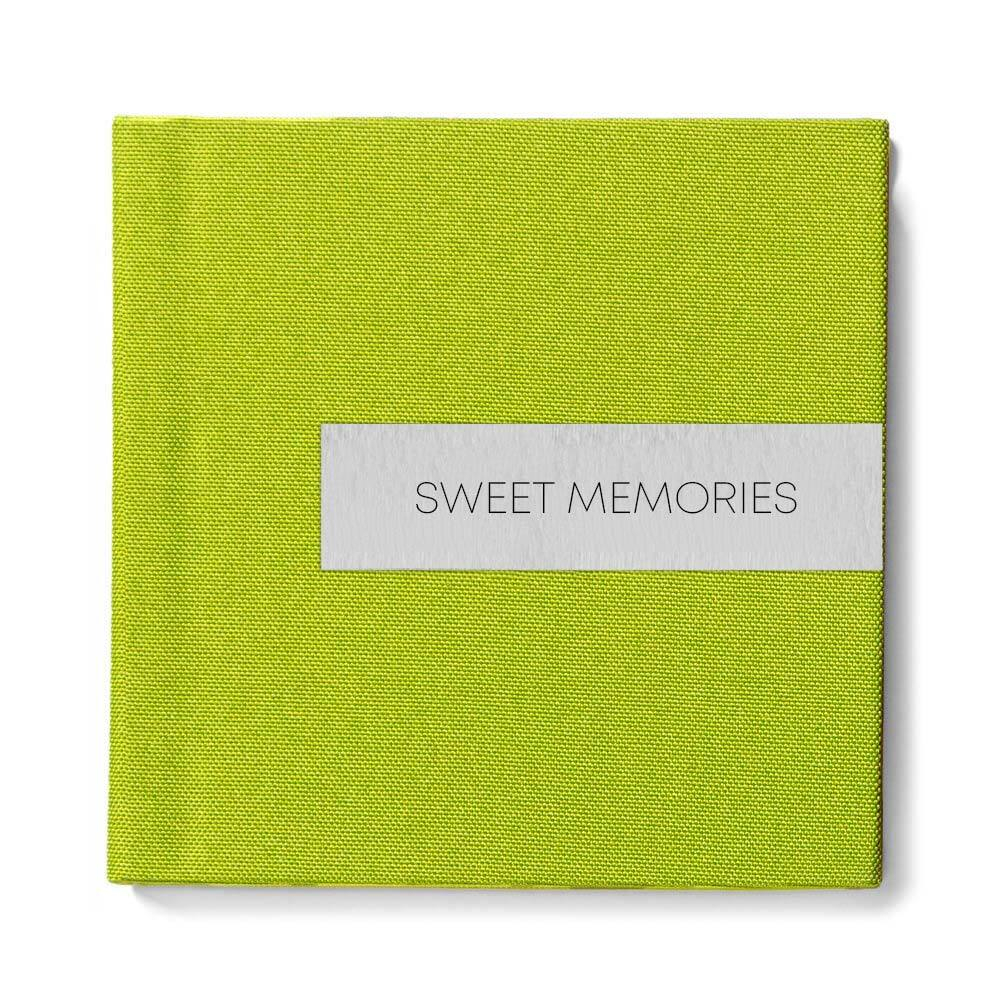 20x20 фотокнига с льняной обложкой "Lime" с металлической вставкой