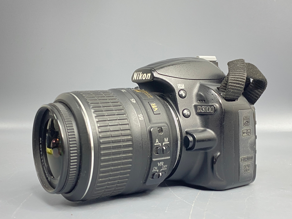Nikon D3100 kit 18-55mm 42.000 кадров