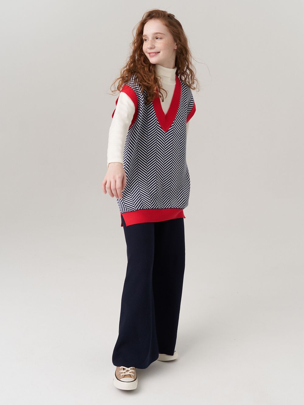 Жилетка для девочки в школу 953 индиго-коралл