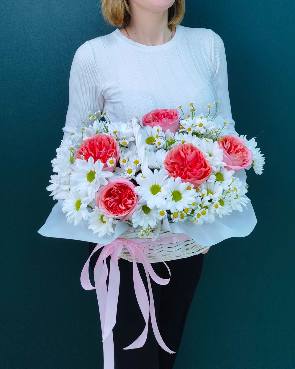 Корзина с цветами(00486)