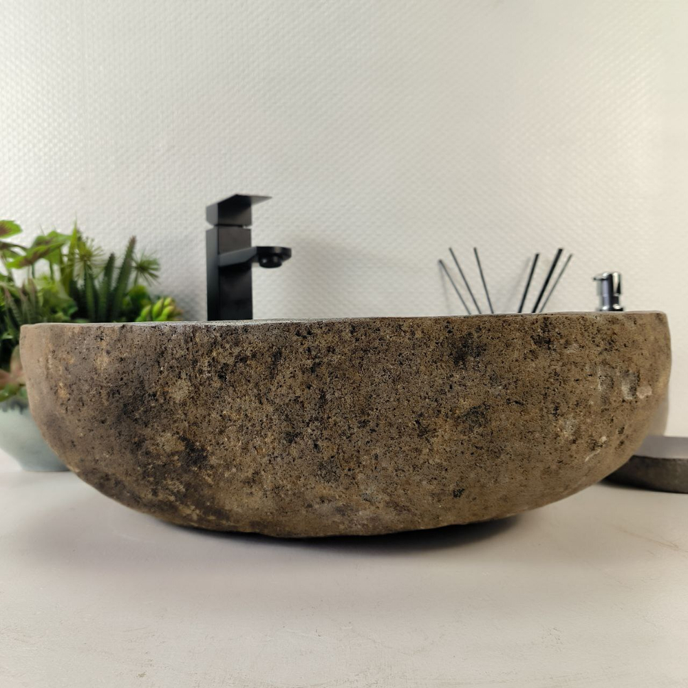 Раковина из речного камня RS-65259 48*45*15 0862