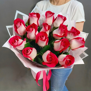 Букет из 15 роз сорта "BLUEZ" (Эквадор 60 см)