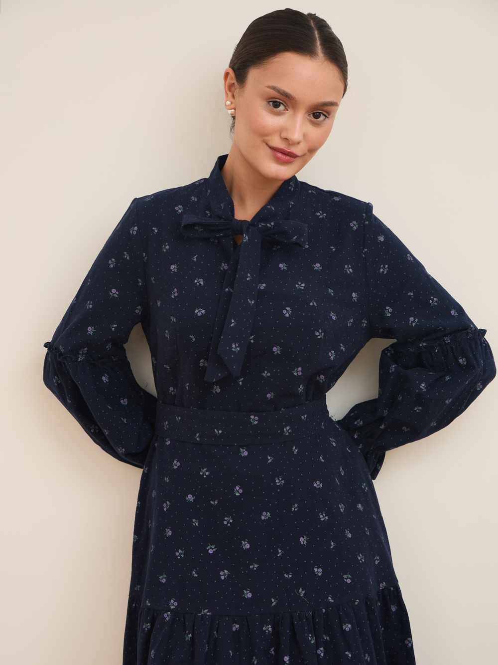 Платье на завязках