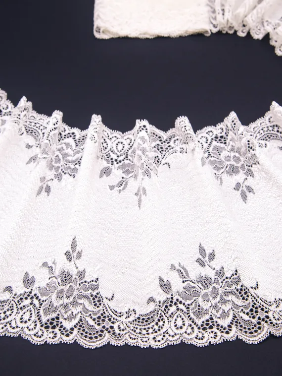 03-168 Кружево эластичное 23 см, айвори 004