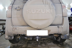 Фаркоп Бизон на Suzuki Grand Vitara FA 0852-E (3 двери, с 2005 по 2014 г.в.) (паспорт и сертификат в комплекте)(без электрики)