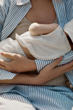 ZARA КОМПЛЕКТ ИЗ ТОПА И ТРУСОВ ИЗ СМЕСОВОГО ЛЬНА С КРУЖЕВОМ, ЖЕЛТОВАТО-БЕЛЫЙ