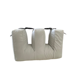 Ш-образная подушка (квадратной формы)