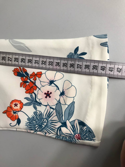 Платье Zarina для встречи с подружками, визуально на 42 размер