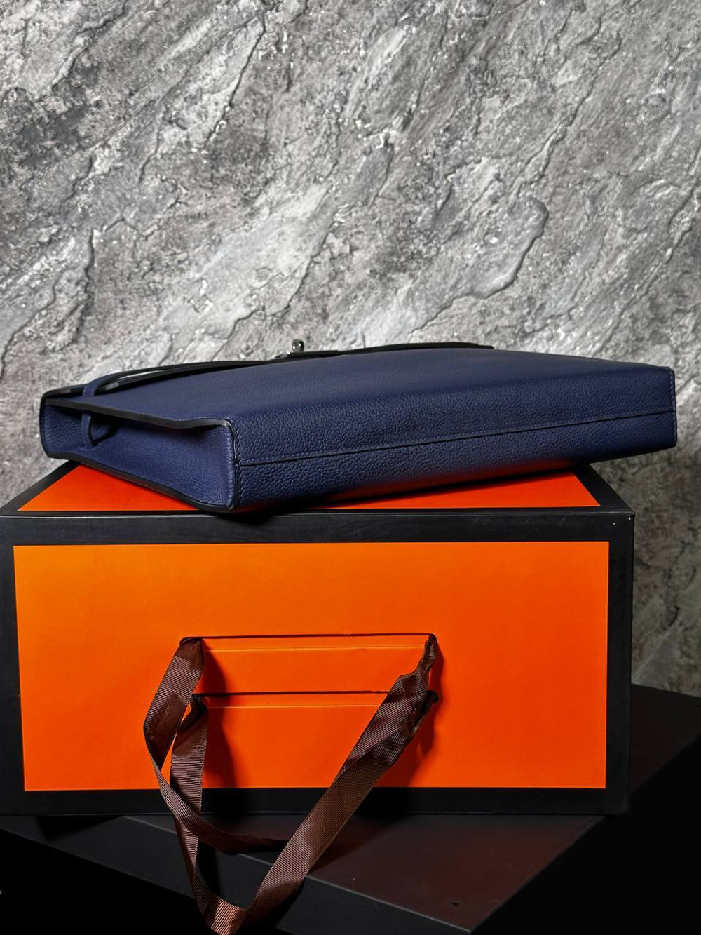 Портфель Hermes
