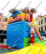 Надувная горка "Вторжение инопланетян"