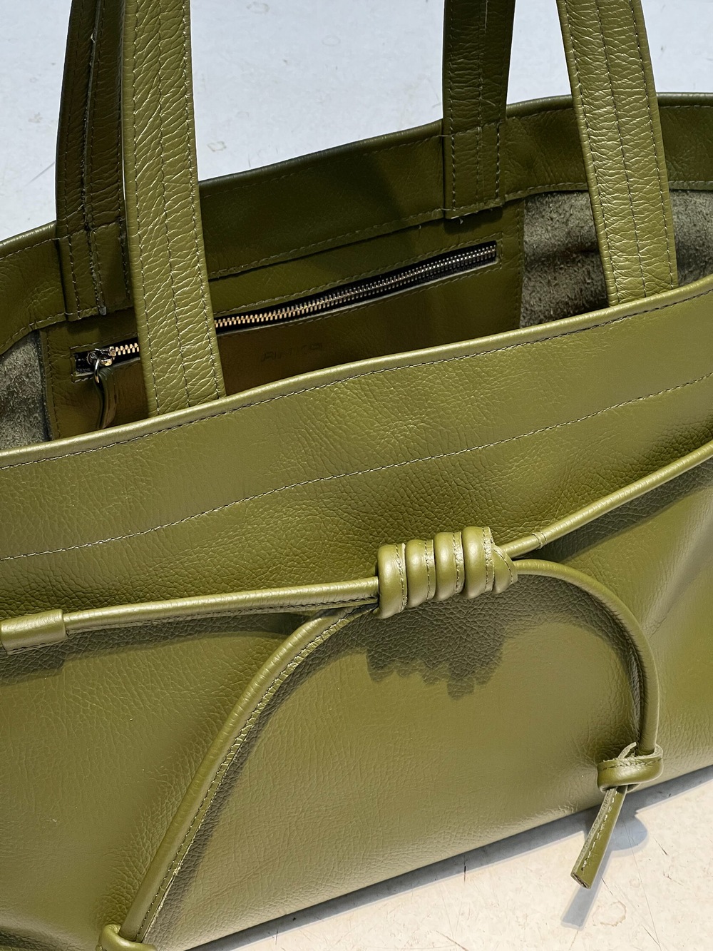 Сумка Madlen Oliva