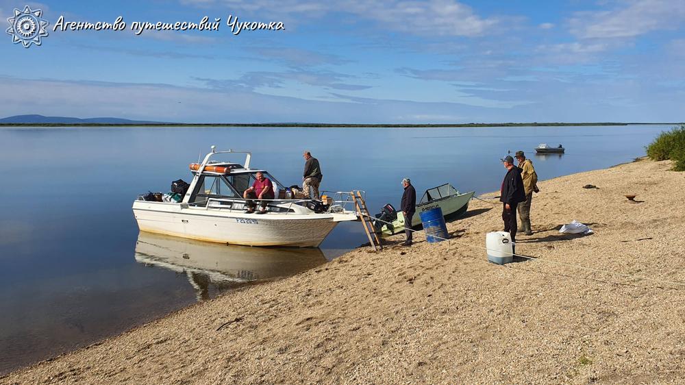 Озеро Красное - трофейная рыбалка в центральной Чукотке