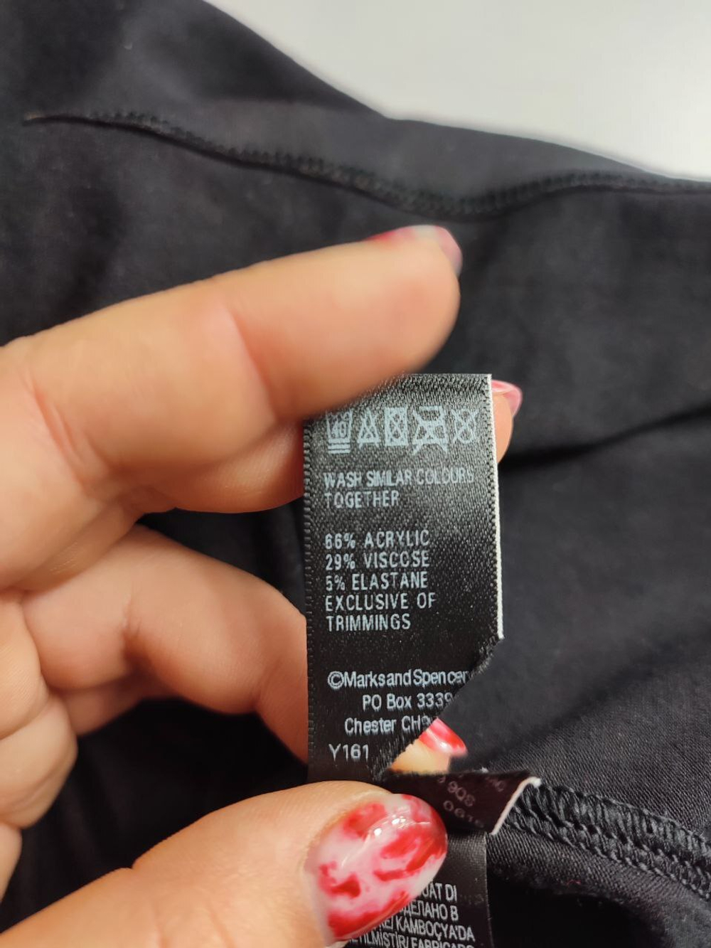 Джемпер Marks & Spencer черного цвета 50 размер