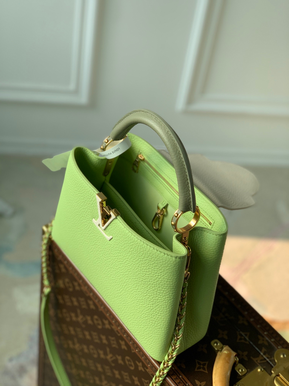 Louis Vuitton Capucines BB