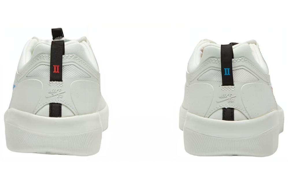 Кроссовки Nike