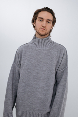 СВИТЕР SWEATER