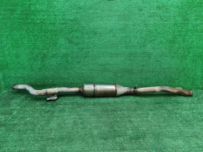 Катализатор Mercedes V w447 (2014-н.в.)