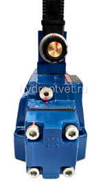 4WRKE25E1-350L-3X/6EG24K31/A1D3M - Пропорциональный распределитель с обратной связью по положению золотника и со встроенным усилителем (OBE), Ду25, A1 = ±10 В, номинальный расход 350 л/мин, схема E1-, каналы управления X и Y - внешние