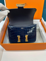 Сумка Hermes Constance 24 из кожи аллигатора темно-синяя