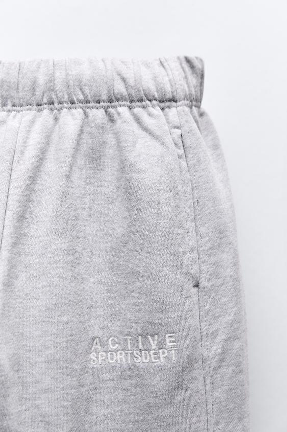 ZARA БРЮКИ-ДЖОГГЕРЫ С ВЫШИВКОЙ, СЕРЫЙ С МЕЛАНЖЕВЫМ ЭФФЕКТОМ