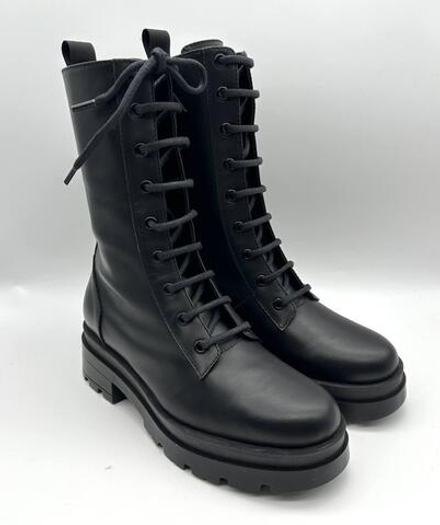 Ботинки женские кожаные Kalliste черные на шнурках