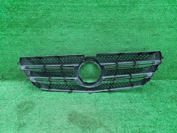 Решетка радиатора Mercedes Vito w447 (2014-2019)