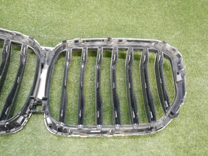 Решетка радиатора BMW X5 G05 (2018-2023)