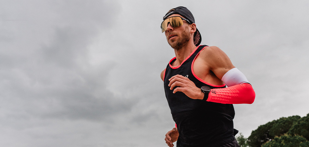 Рукава ArmForce Ultralight WHITE/FLUO RED