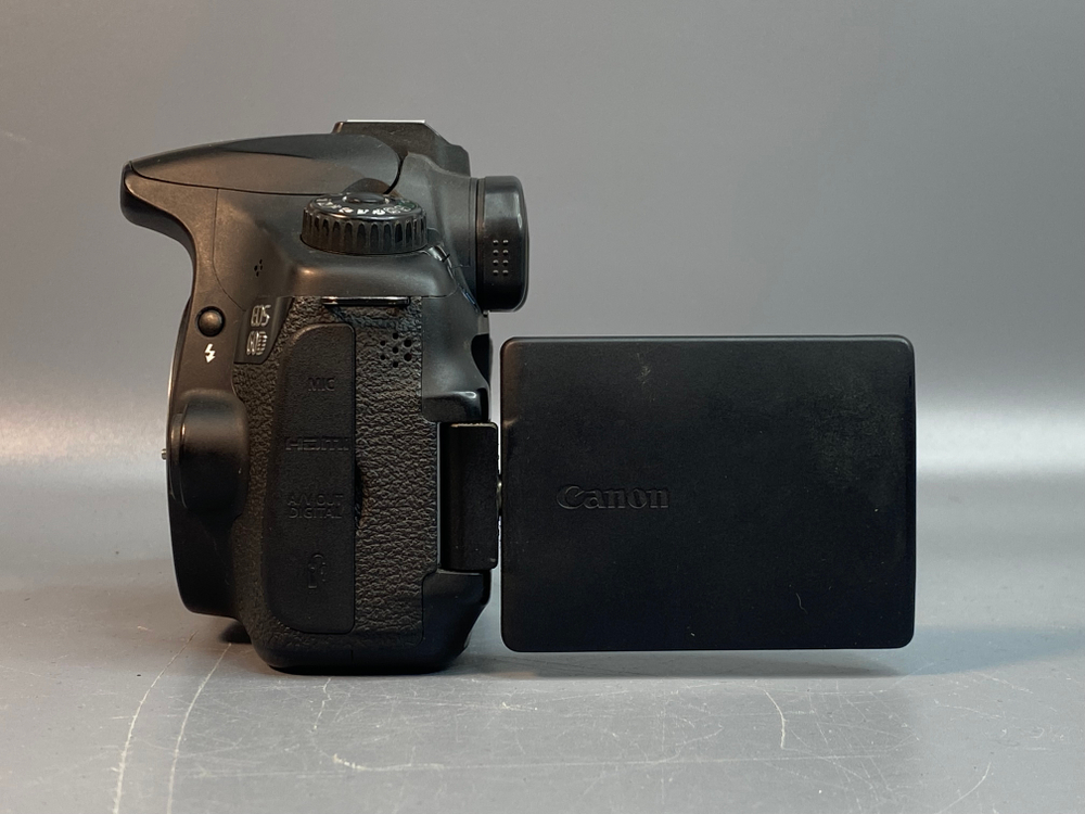 Canon EOS 60D 32.000 кадров