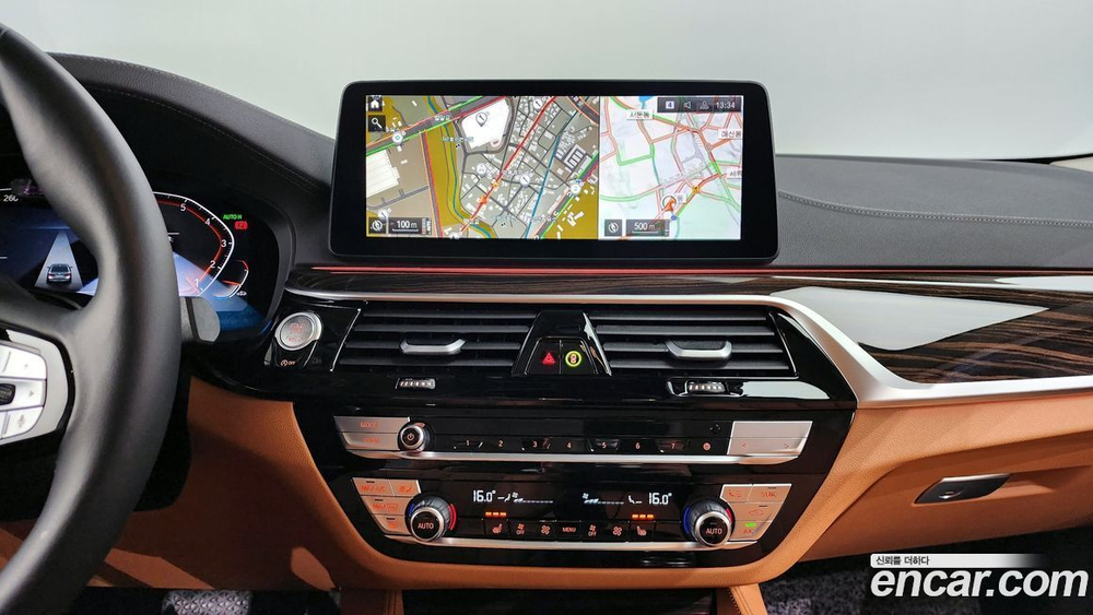 BMW 5 Series (G30) 520i Luxury (07.2023)
