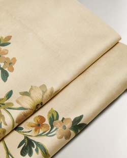 Zara Home - Атласная простыня с цветочным рисунком, экрю, 240x280 см